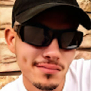 Meet your Posher, Nicholas